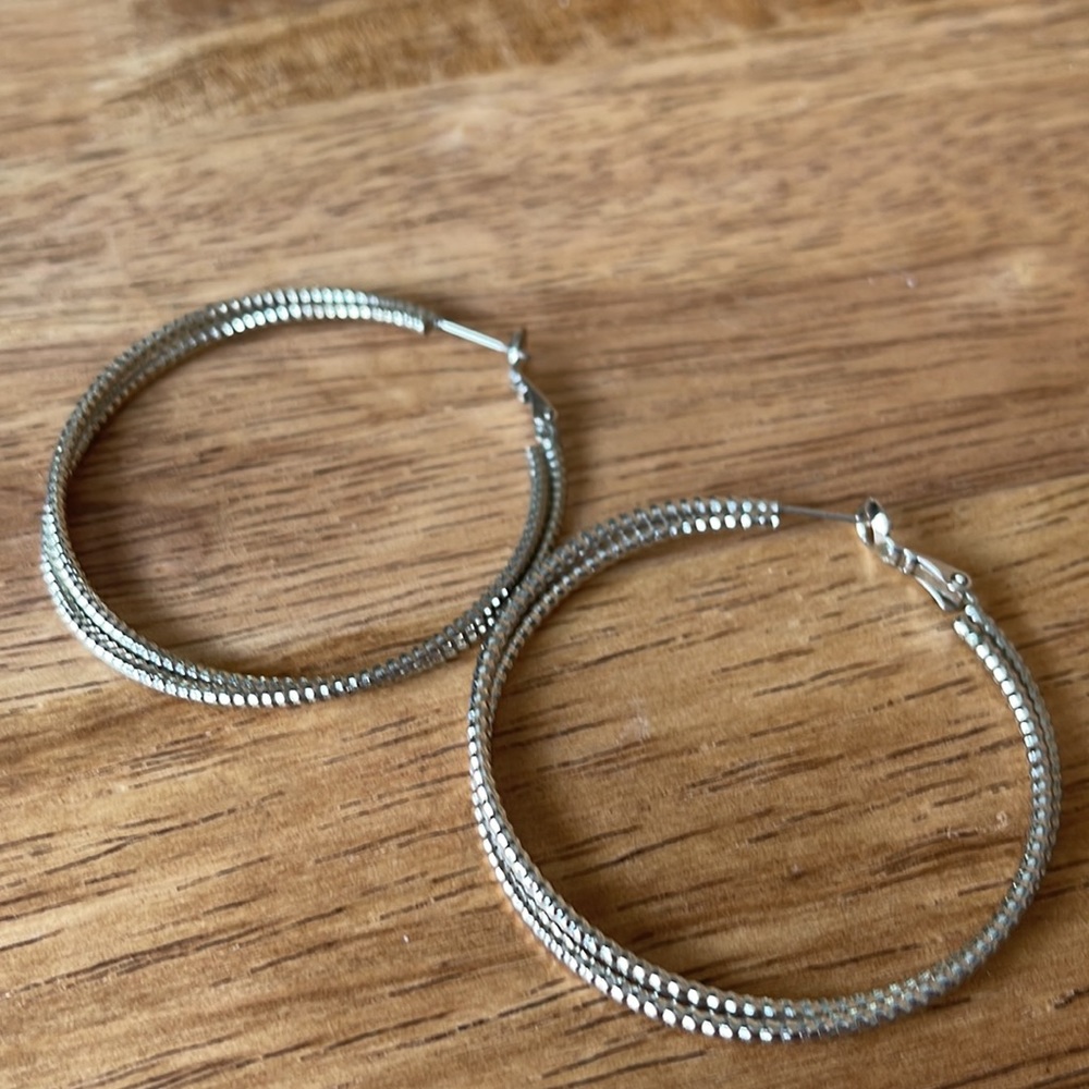 2” Shiny Silver Doubled Strand Hoop Earrings Diamond Cut Design
